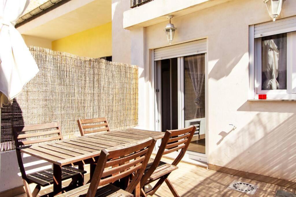 Apartamento Con Terraza Privada Cerca De La Playa Valencia Exterior foto